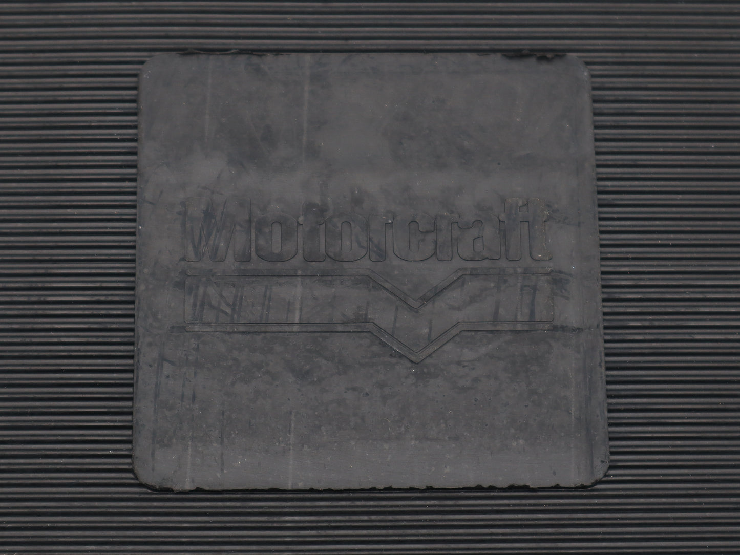 Mat Rubber Set of 4 Ford "Motorcraft" - F2527