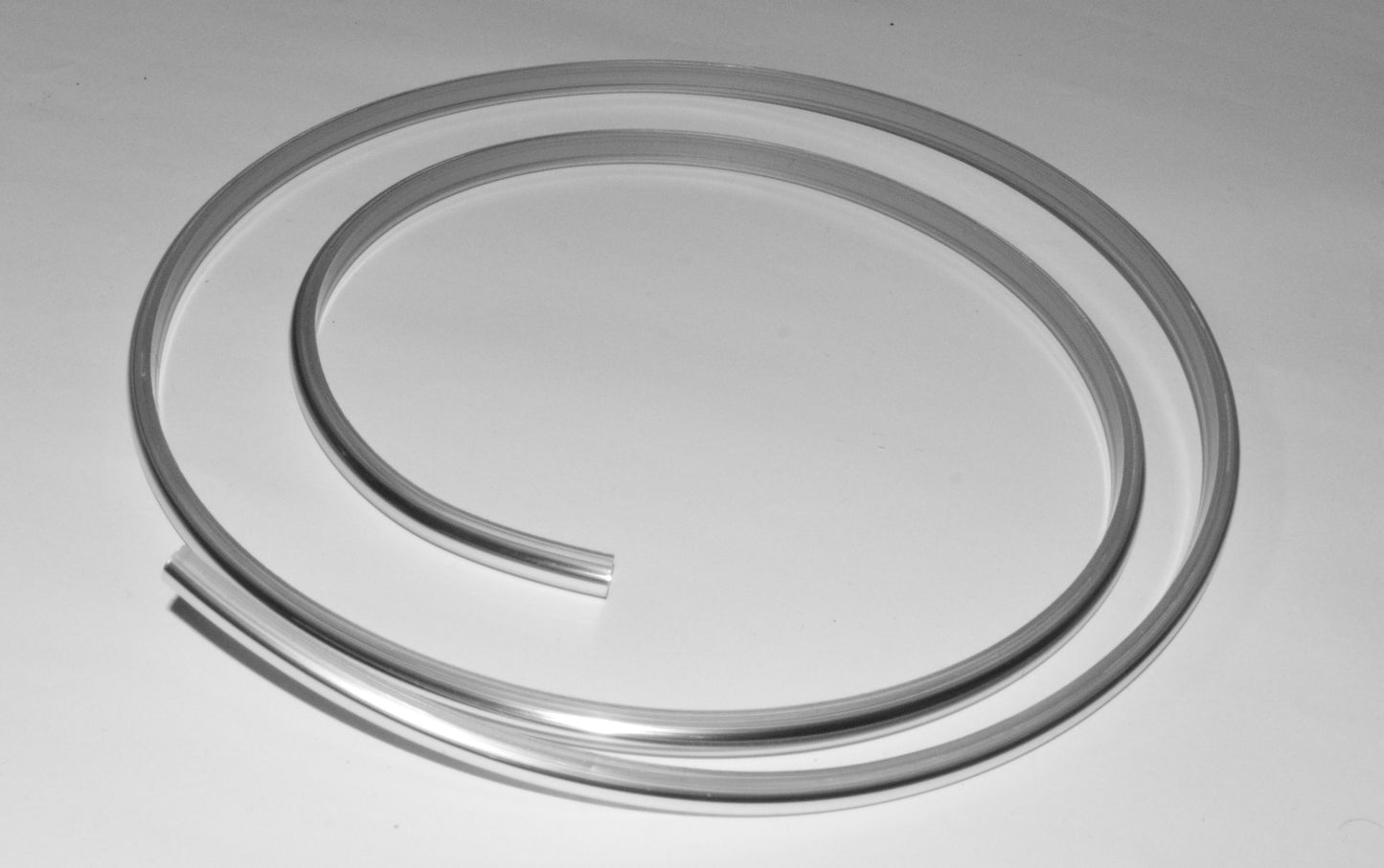 Locking Strip Rear Quarter Window R & S Valiant - RLS500