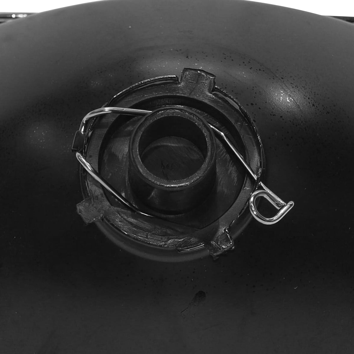 Universal Semi-Sealed Headlight (w/o Parker) H4 7x15 – UNL-H6052Q